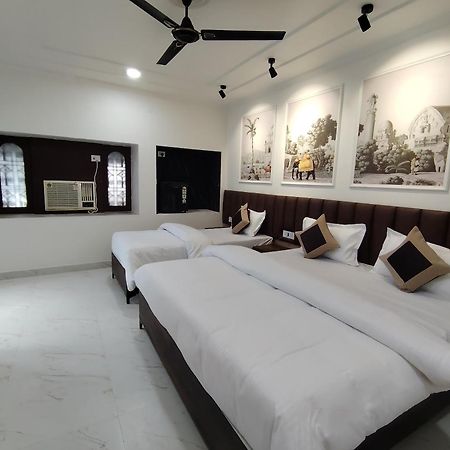 Hotel Mrk Varanasi Eksteriør billede