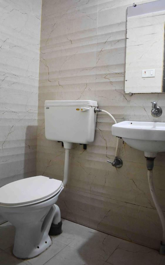 Hotel Mrk Varanasi Eksteriør billede