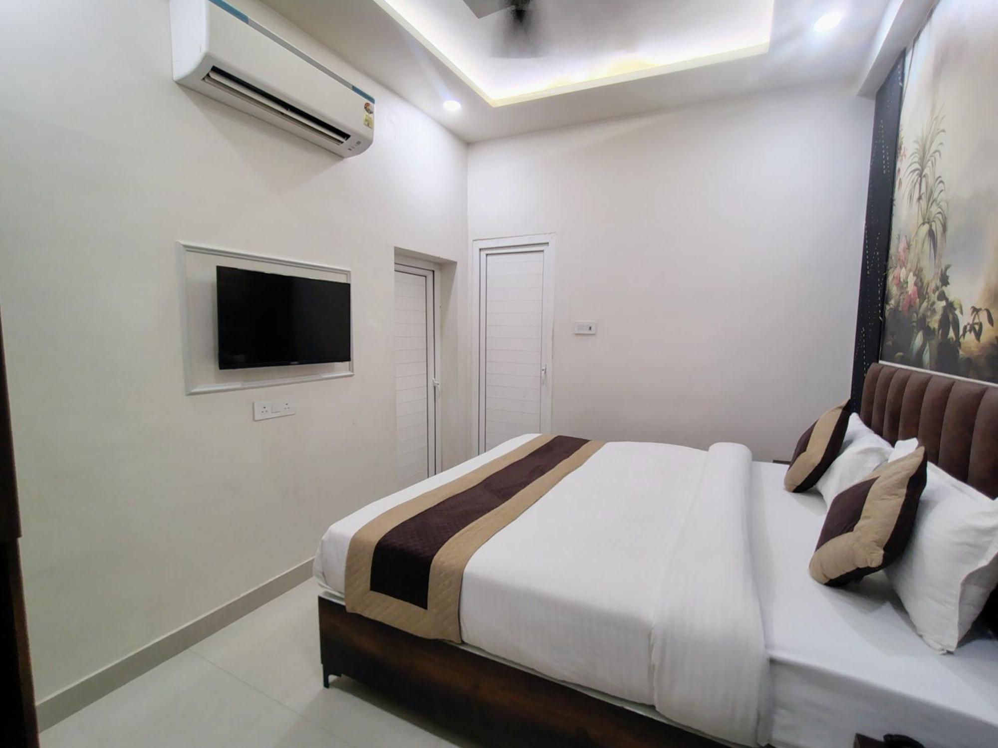 Hotel Mrk Varanasi Eksteriør billede